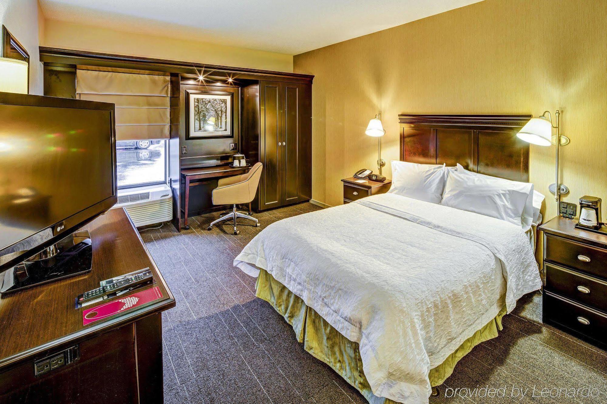 Hampton Kent/akron Area 3*