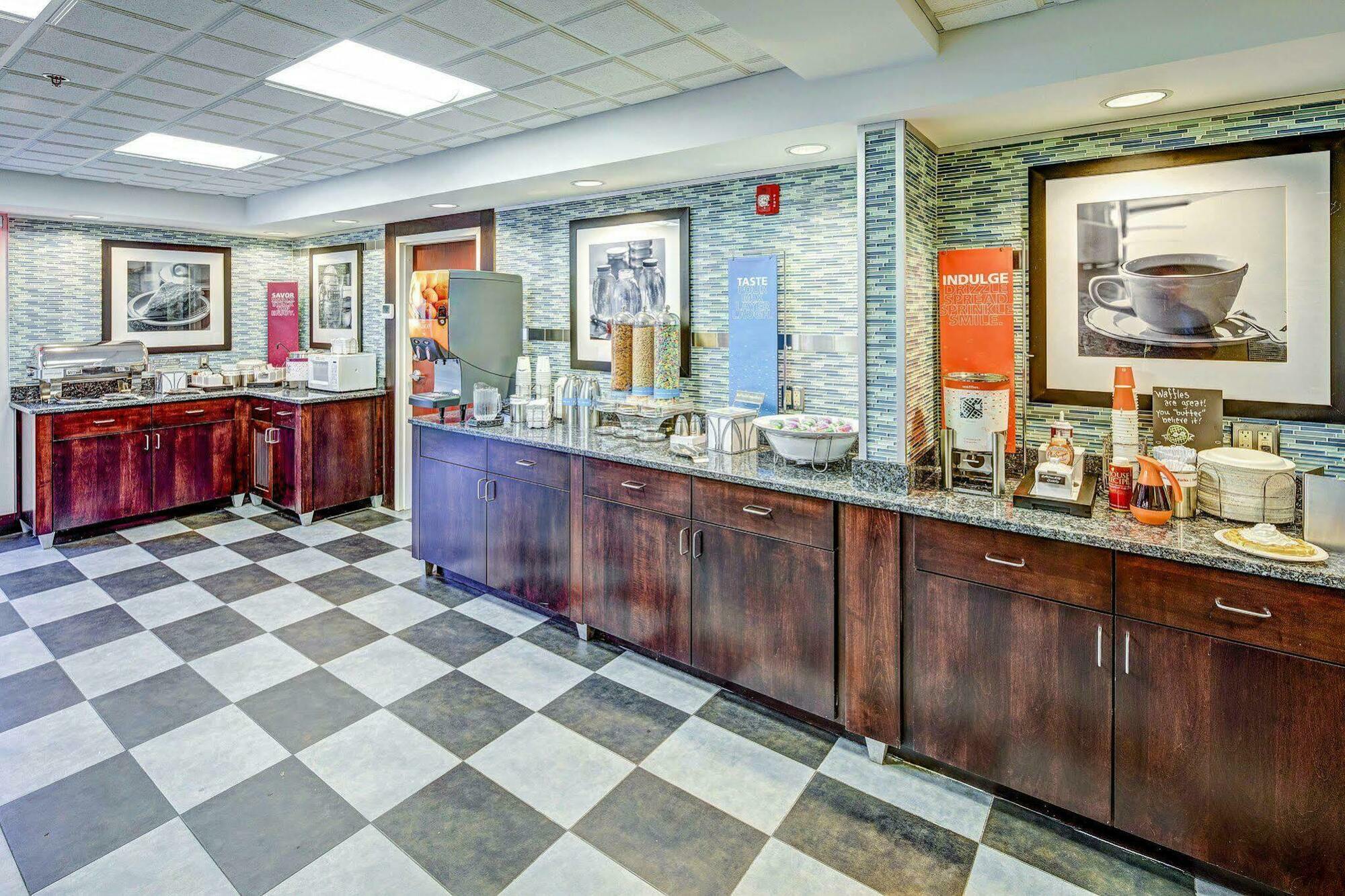 Hotel Hampton Kent/akron Area